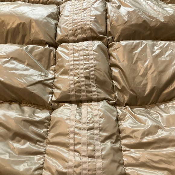 Adidas puffer jacket - Picture 7 of 13